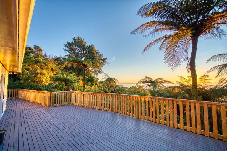 Photo of property in 20 Weenink Road, Karoro, Greymouth, 7805