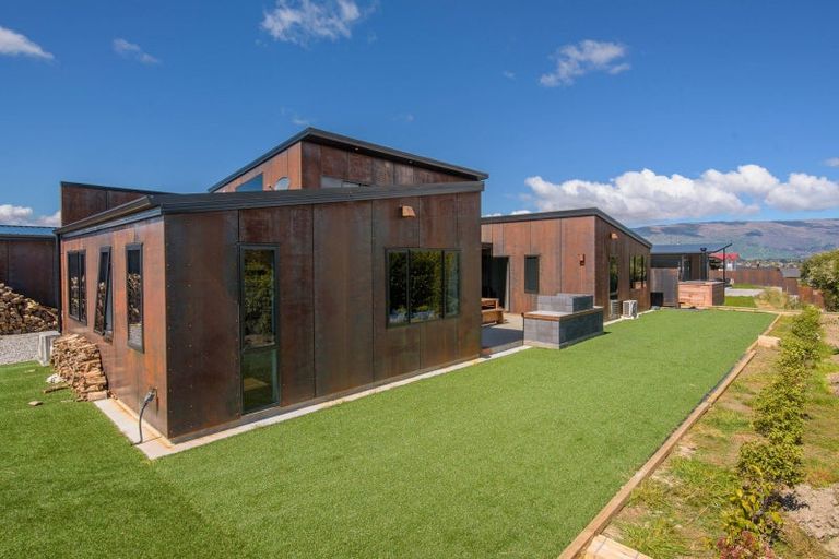 Photo of property in 65 Infinity Drive, Wanaka, 9305