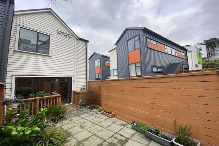 Photo of property in 14/22u Booth Street, Miramar, Wellington, 6022