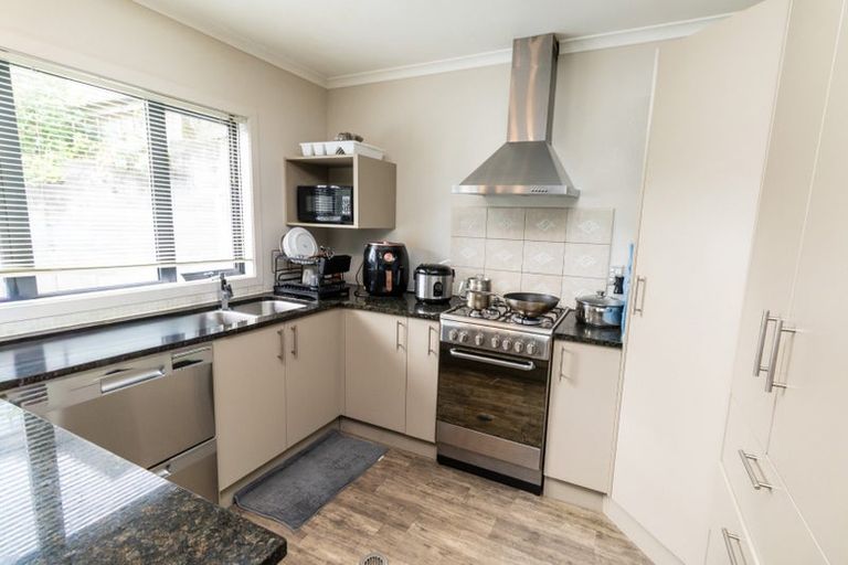 Photo of property in 66 Ohariu Road, Johnsonville, Wellington, 6037