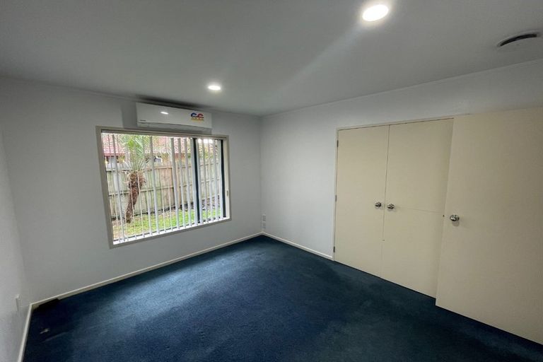 Photo of property in 42 Ksenia Drive, Flat Bush, Auckland, 2019