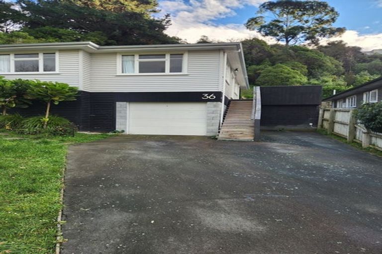Photo of property in 36 Aratoro Place, Mount Pleasant, Christchurch, 8081