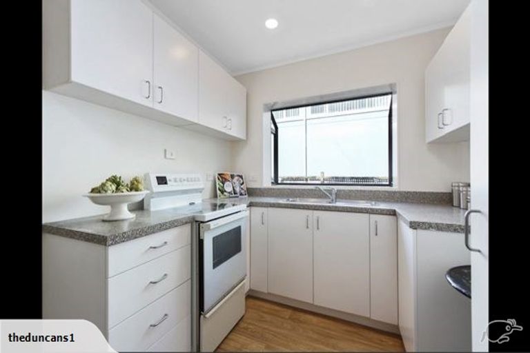 Photo of property in 4/26 Inverness Road, Browns Bay, Auckland, 0630