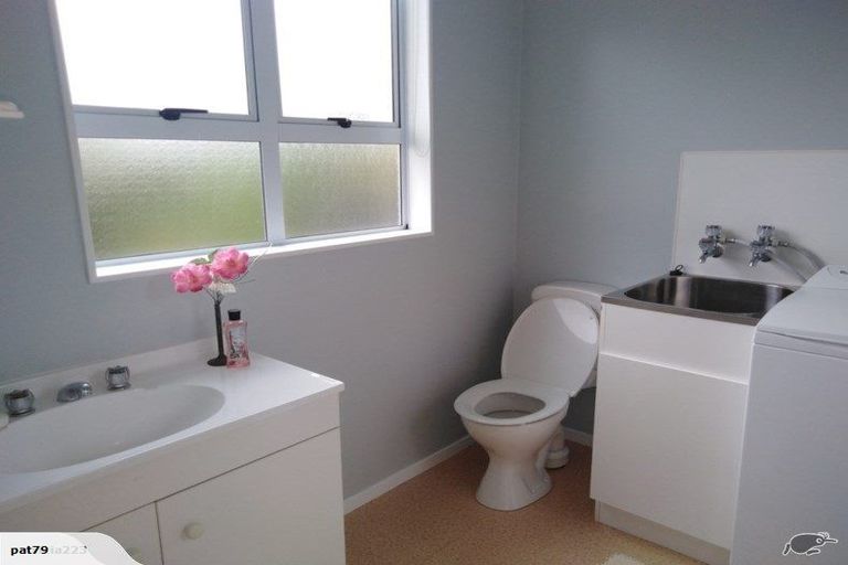 Photo of property in 4 Mclaughlins Lane, Westport, 7825