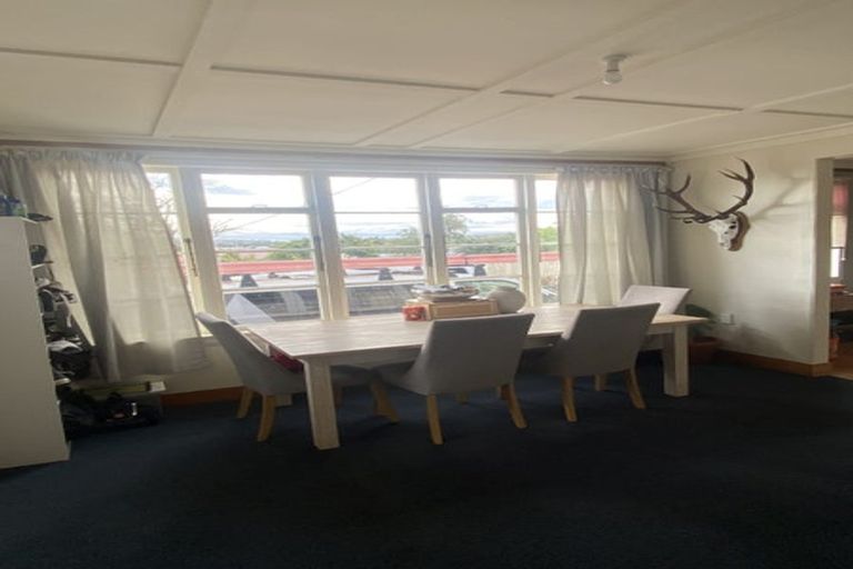 Photo of property in 35 Racecourse Road, Waipukurau, 4200