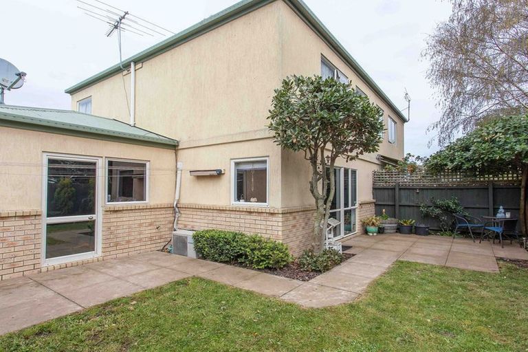 Photo of property in 4/487 Hereford Street, Linwood, Christchurch, 8011