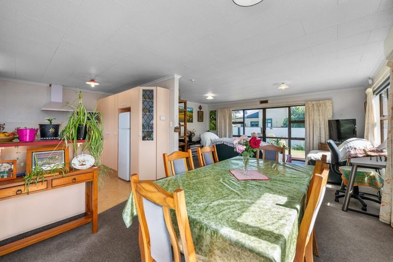 Photo of property in 15 Mowat Street, Springlands, Blenheim, 7201