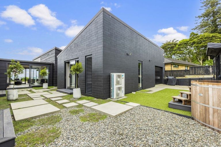 Photo of property in 296 Kitchener Road, Pukekohe, 2120