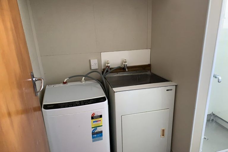 Photo of property in 5/43 Brockworth Place, Riccarton, Christchurch, 8011