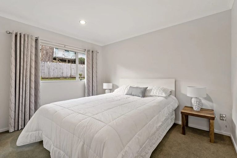 Photo of property in 16 Coral Court, Gulf Harbour, Whangaparaoa, 0930