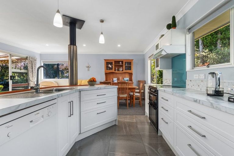 Photo of property in 77 Sherwood Street, Bellevue, Tauranga, 3110