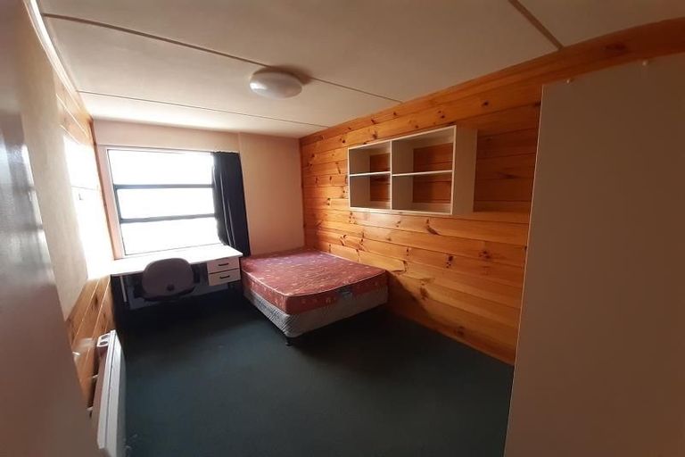 Photo of property in Te Awhina Apartments, 19/22u Sussex Street, Mount Cook, Wellington, 6021