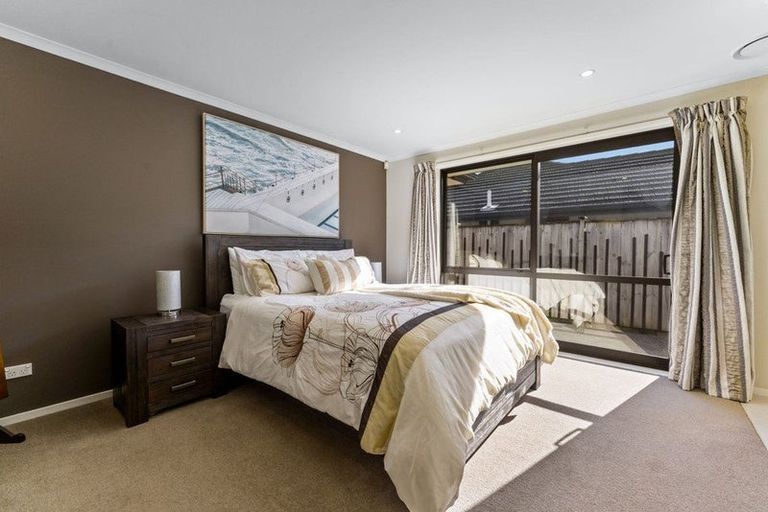 Photo of property in 230 Harbourside Drive, Karaka, Papakura, 2113
