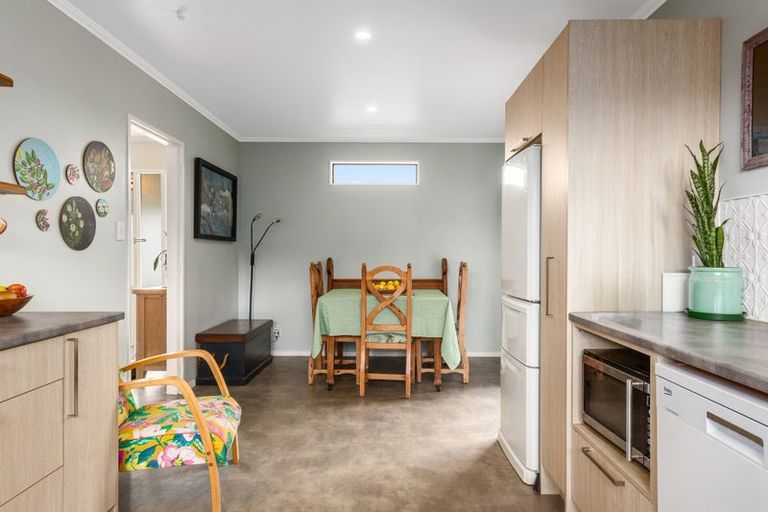 Photo of property in 24 The Sounding, Whitby, Porirua, 5024