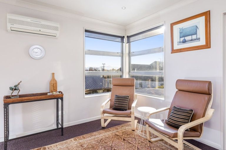 Photo of property in 15 Dillon Street, Blenheim, 7201