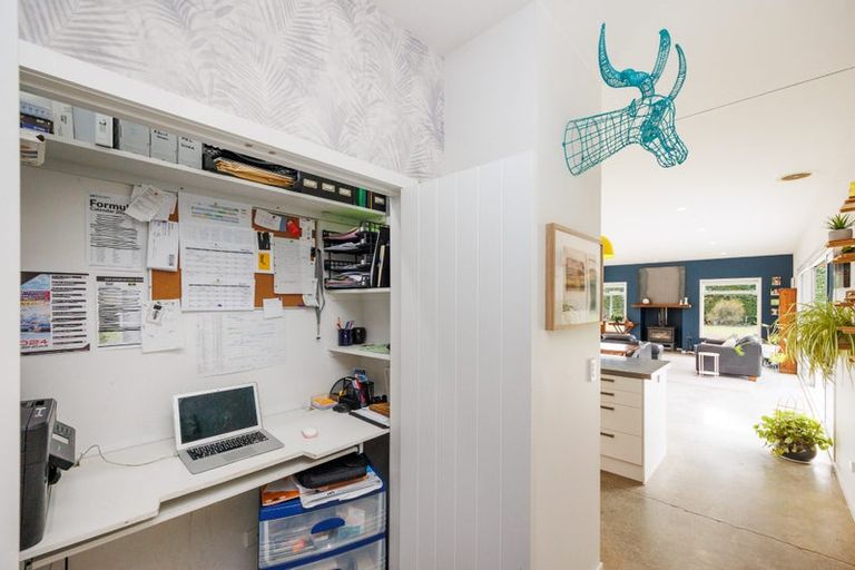 Photo of property in 743 Stoney Creek Road, Bunnythorpe, Palmerston North, 4470