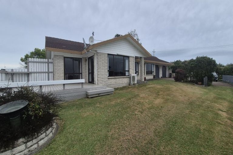 Photo of property in 452 Kohekohe Karioitahi Road, Karioitahi, Waiuku, 2683