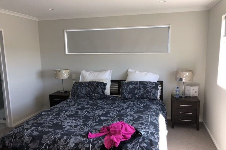 Photo of property in 69 Glidepath Road, Hobsonville, Auckland, 0616