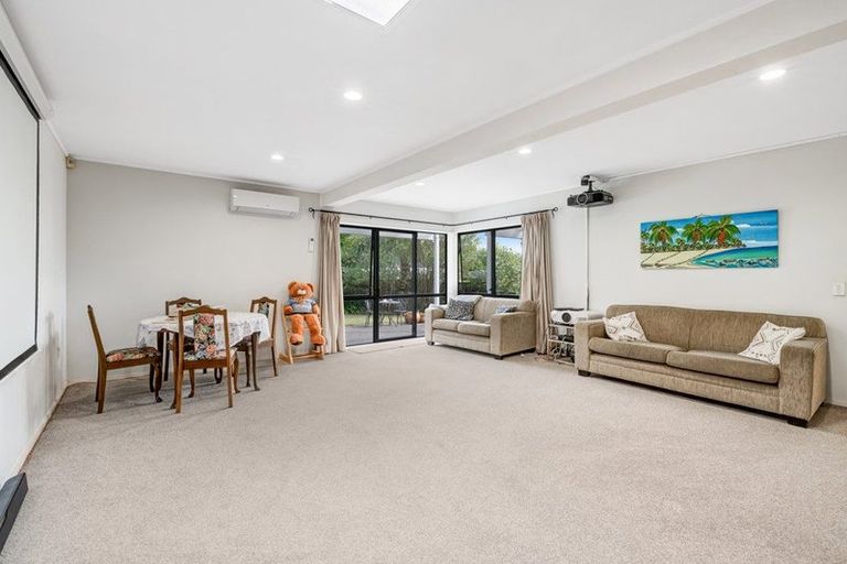 Photo of property in 3 Sandpiper Grove, Unsworth Heights, Auckland, 0632
