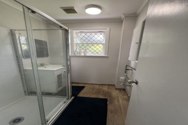 Photo of property in 199 Riverside Drive, Waterloo, Lower Hutt, 5011