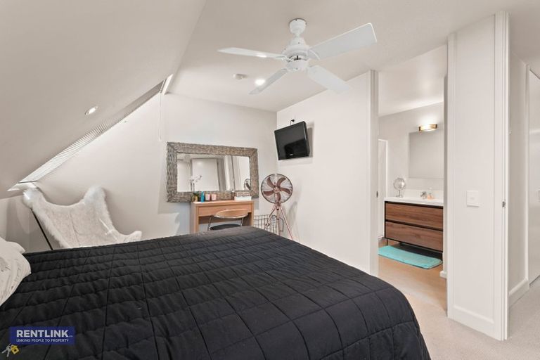 Photo of property in 16 Adams Avenue, Mount Maunganui, 3116