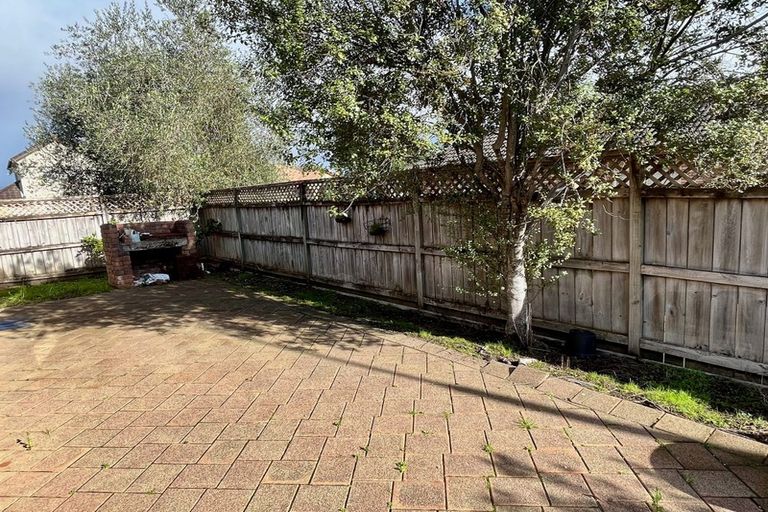 Photo of property in 73 Espalier Drive, Henderson, Auckland, 0612