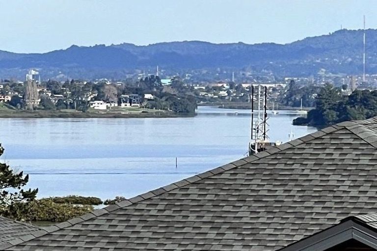 Photo of property in 25/1 Scott Road, Hobsonville, Auckland, 0616