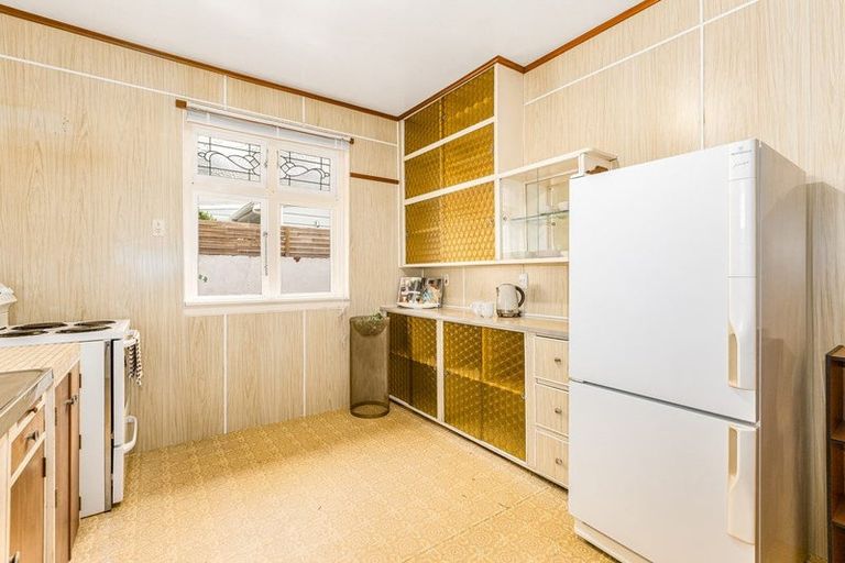 Photo of property in 27 Buckingham Street, Melrose, Wellington, 6023