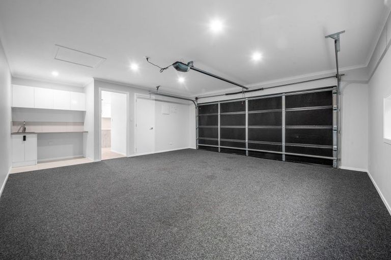 Photo of property in 24 Drower Glen, Flagstaff, Hamilton, 3210