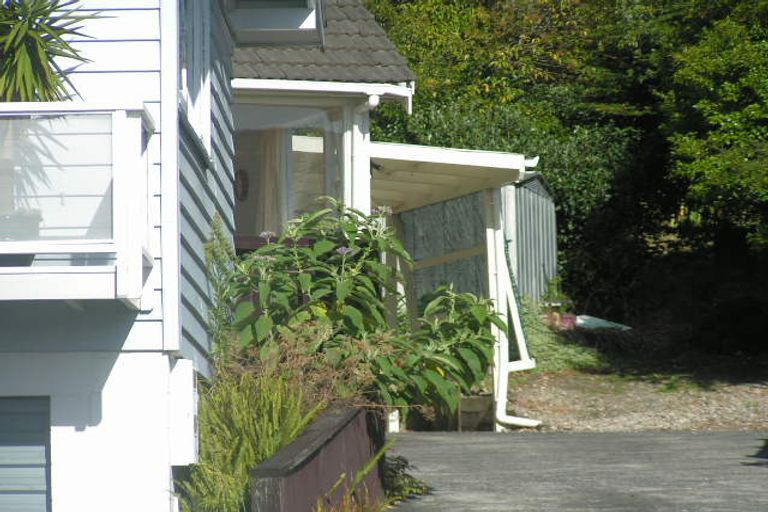 Photo of property in 1/26 Becroft Drive, Forrest Hill, Auckland, 0620