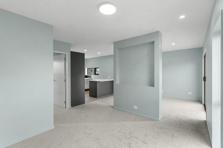 Photo of property in 8b Mackworth Street, Woolston, Christchurch, 8062