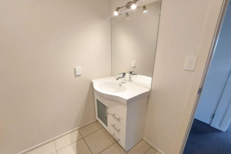 Photo of property in 19j Inverness Avenue, Hamilton East, Hamilton, 3216