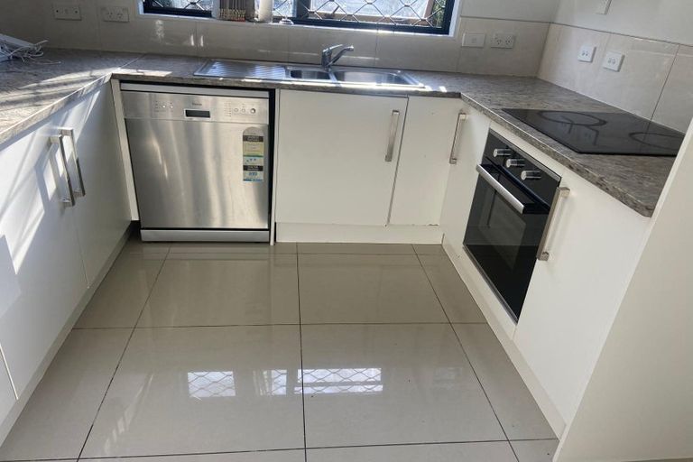 Photo of property in 5 Morewood Lane, Favona, Auckland, 2024