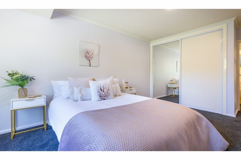 Photo of property in 51a Glenharrow Avenue, Avonhead, Christchurch, 8042