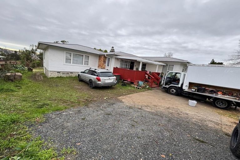 Photo of property in 12 Metcalfe Road, Ranui, Auckland, 0612