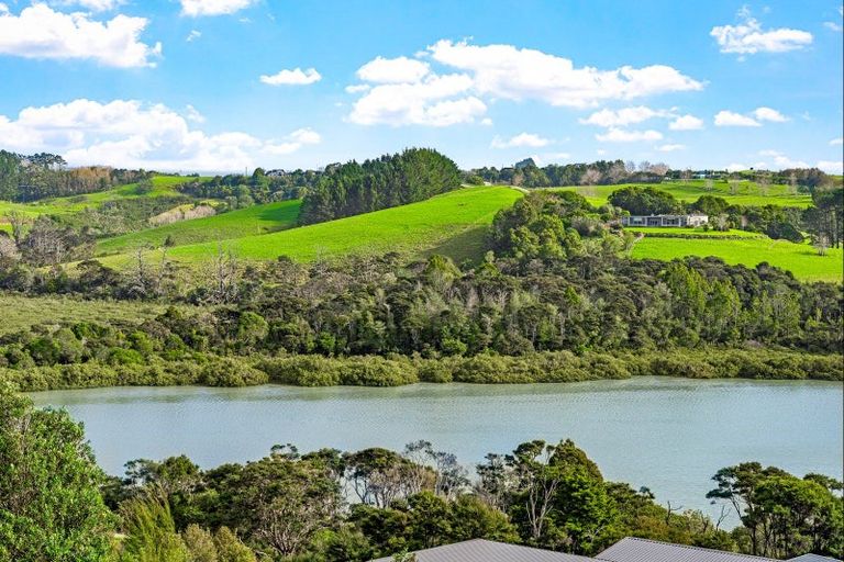 Photo of property in 28 Green Road, Matakana, Warkworth, 0985