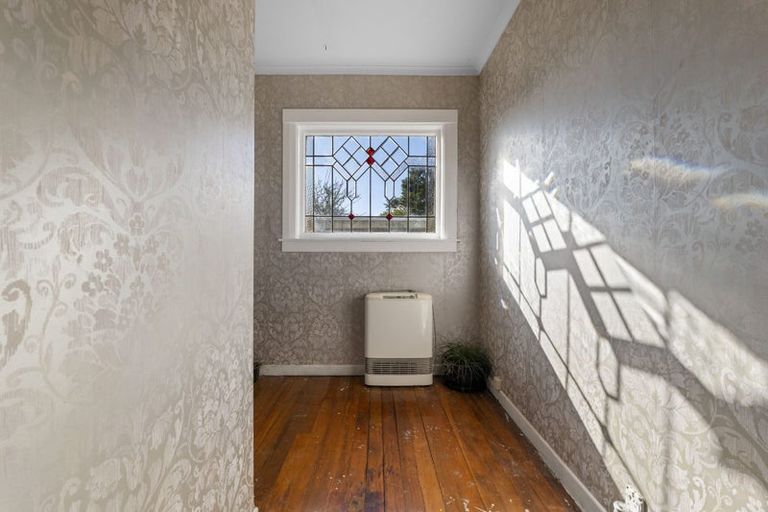 Photo of property in 16b Maire Street, Inglewood, 4330