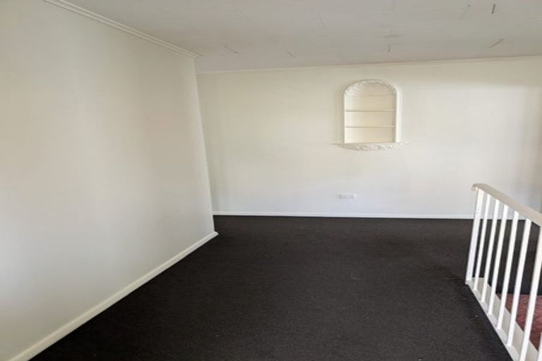 Photo of property in 74 Holborn Drive, Stokes Valley, Lower Hutt, 5019