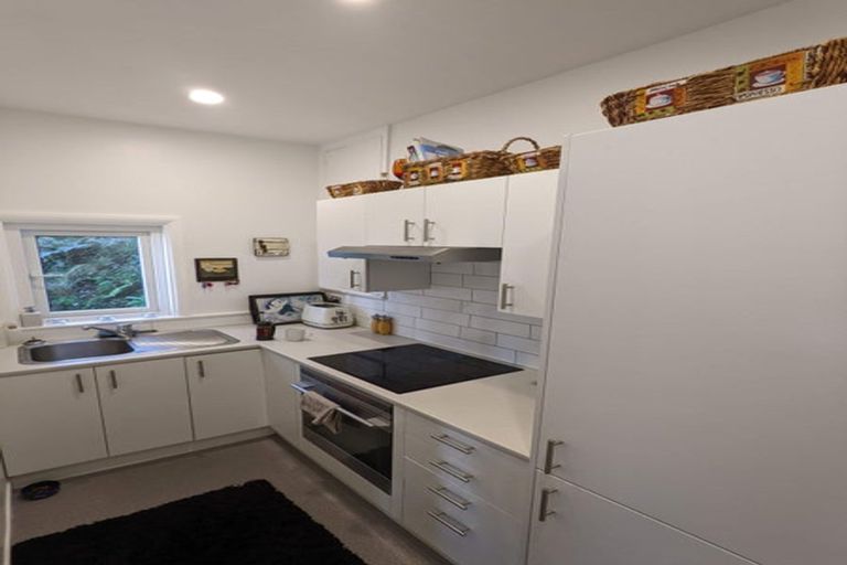 Photo of property in 8/71 Garden Road, Northland, Wellington, 6012