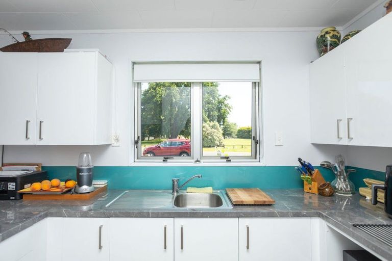 Photo of property in 14 Hamlet Street, Dannevirke, 4930