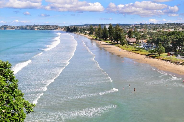 Photo of property in Oceanside Apartments, 14/453 Hibiscus Coast Highway, Orewa, 0931