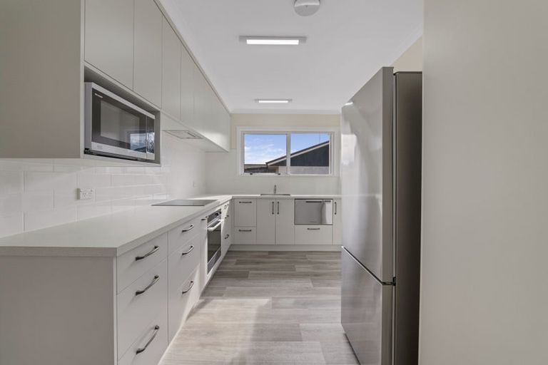 Photo of property in 223 Huatoki Street, Upper Vogeltown, New Plymouth, 4310