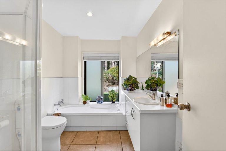 Photo of property in 40 Strome Road, Waiohiki, Napier, 4183