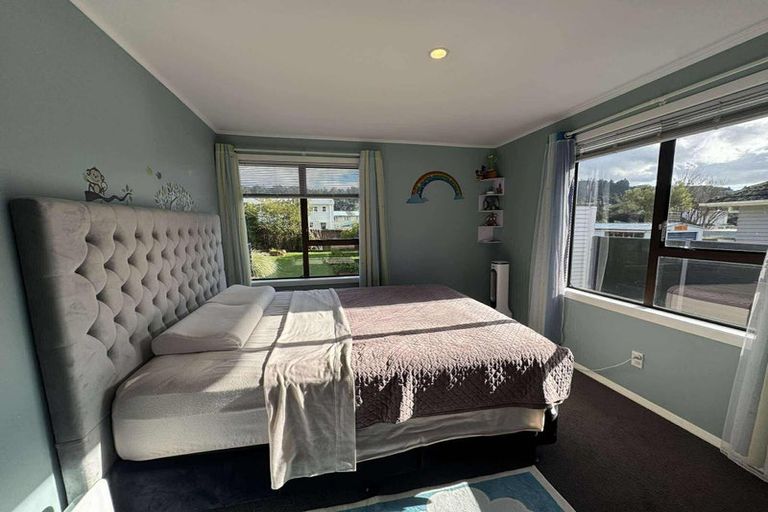 Photo of property in 312 Stokes Valley Road, Stokes Valley, Lower Hutt, 5019