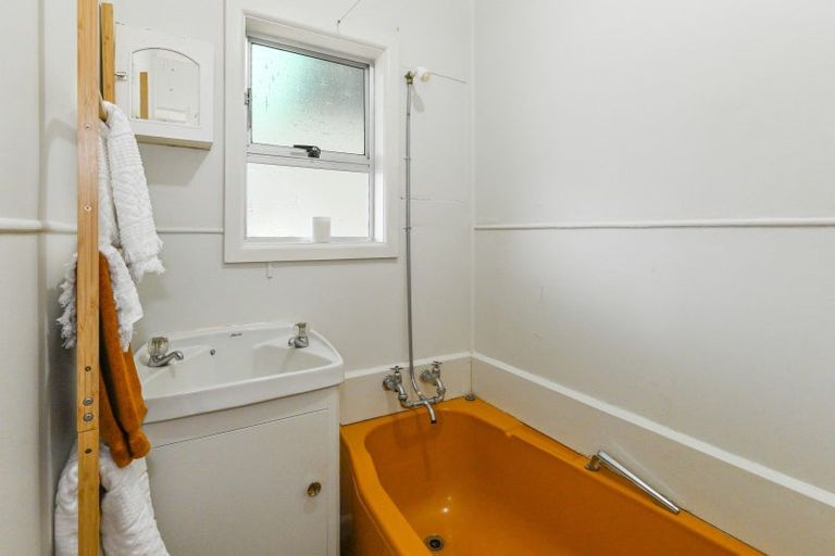 Photo of property in 155 School Road, Clive, 4102