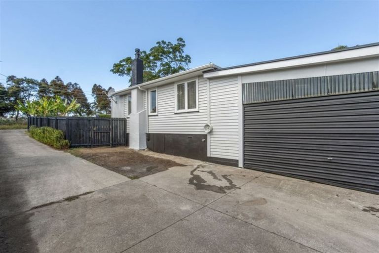 Photo of property in 68 Glen Road, Ranui, Auckland, 0612