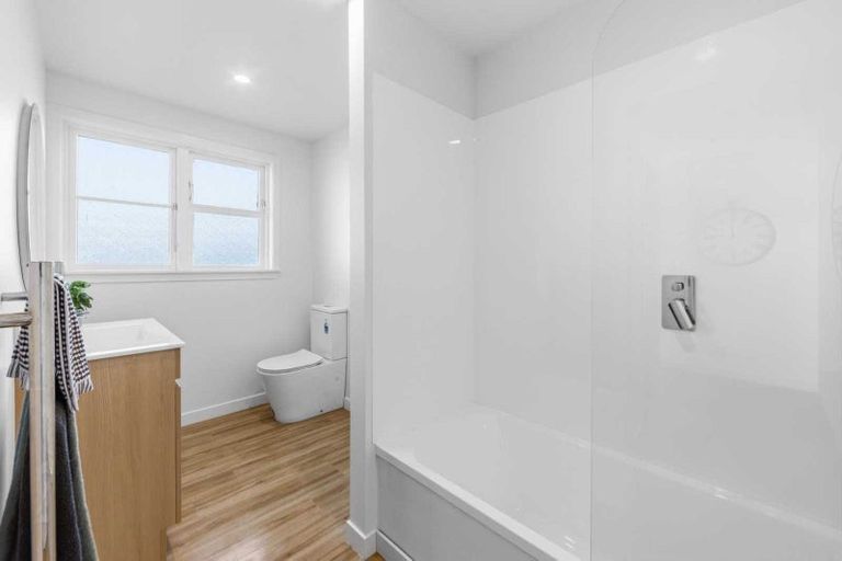 Photo of property in 3 Allison Place, Shirley, Christchurch, 8013