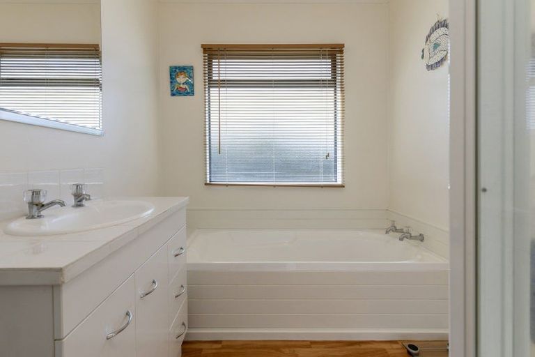 Photo of property in 26 Whetu Place, Nukuhau, Taupo, 3330