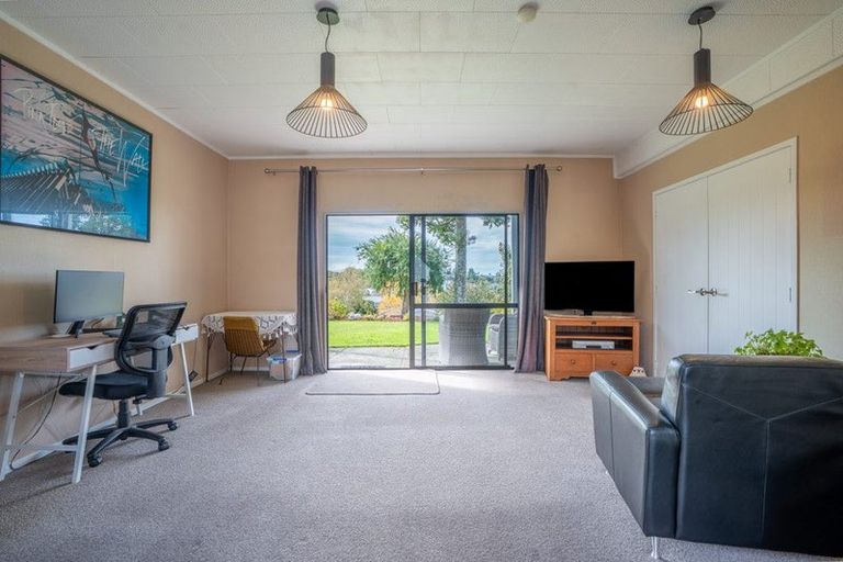 Photo of property in 13 Houhere Place, Pukete, Hamilton, 3200