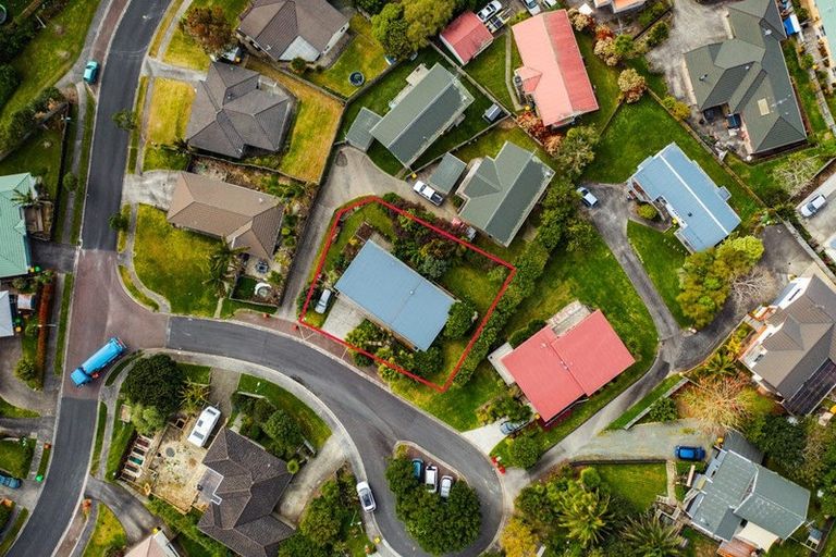 Photo of property in 5 Empressa Heights, Helensville, 0800